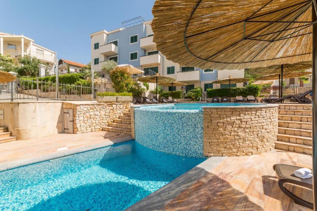 Trogir, Villa Salena, Residenz Ciovo Pearl, Slatine, Island Ciovo, Split Buitenkant foto