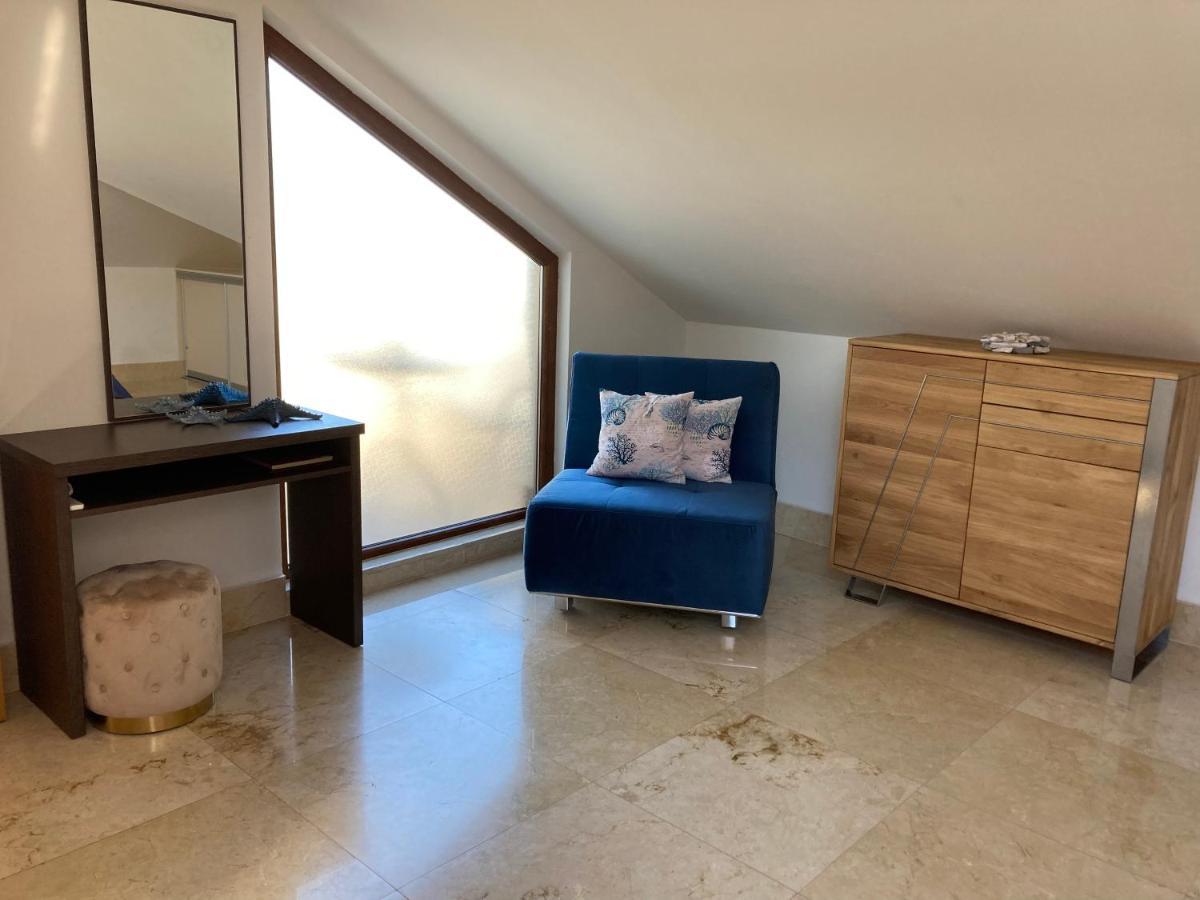 Trogir, Villa Salena, Residenz Ciovo Pearl, Slatine, Island Ciovo, Split Buitenkant foto